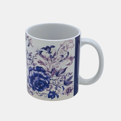 Bedrukte keramische mok met unieke print van Blauwe bloemen, 330 ml, sublimatie
