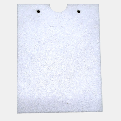 Wit sieradenkaartje met ophanggatjes voor oorbellen of hangers