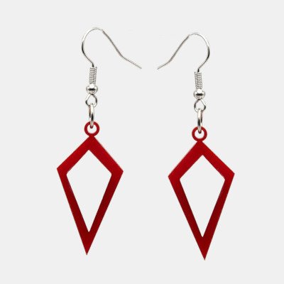 Oorbellen gelaserd uit plexiglas in de vorm van een vlieger in twee lagen.