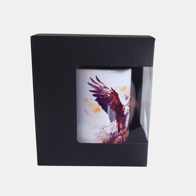 Zwart mokken doosje met venster voor bedrukte keramische mok van 330ml